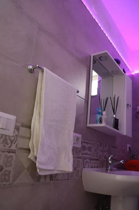 Holiday-Caroline Apartment Помпей Екстериор снимка